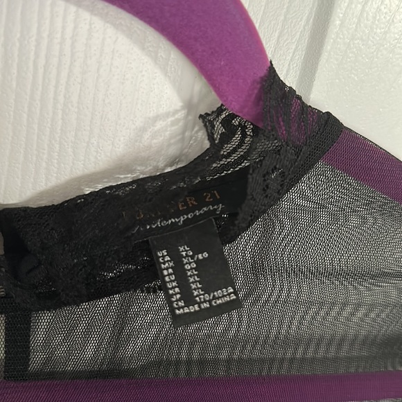 NWOT Chiffon and Lace dress - Picture 5 of 5